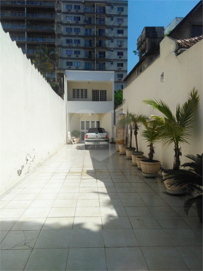 Foto REO1113549