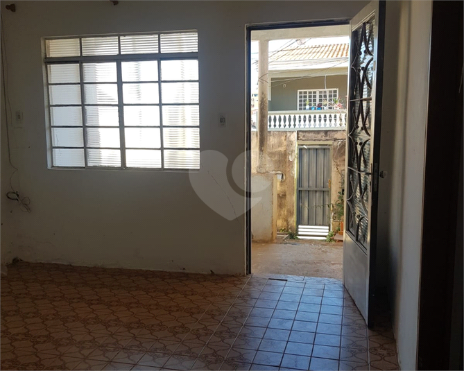 Foto REO1113552