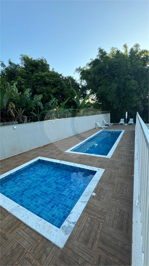 Foto REO1113557