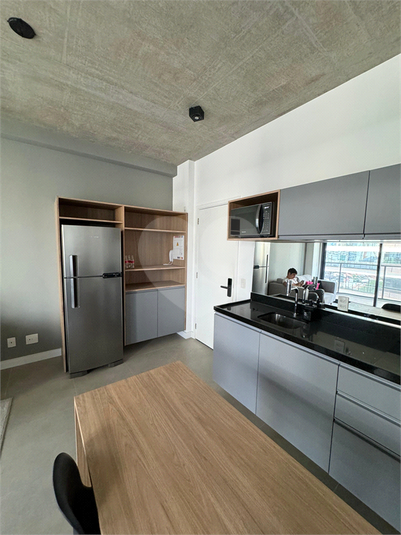 Foto REO1113561