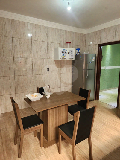 Foto REO1113570