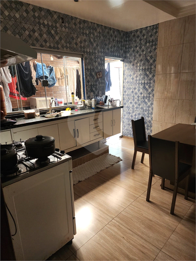 Foto REO1113570