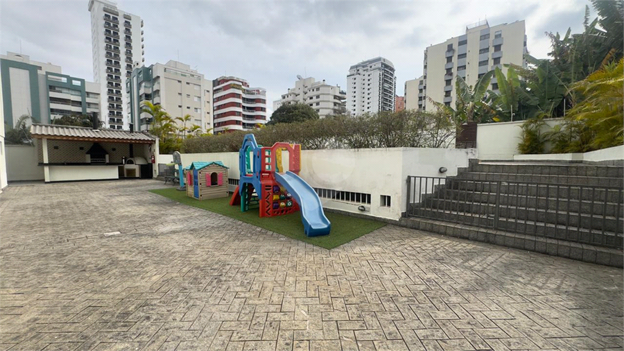 Foto REO1113573