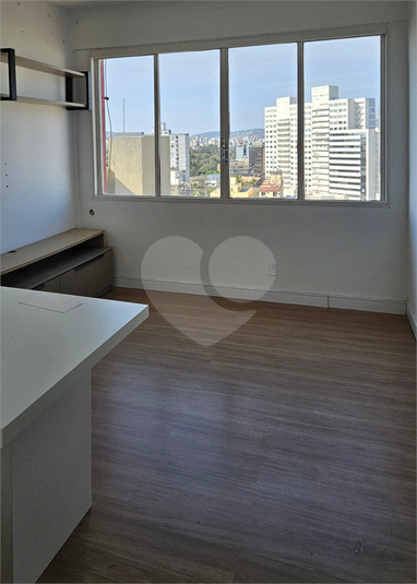 Foto REO1113576