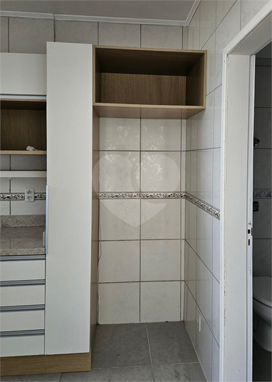 Foto REO1113576