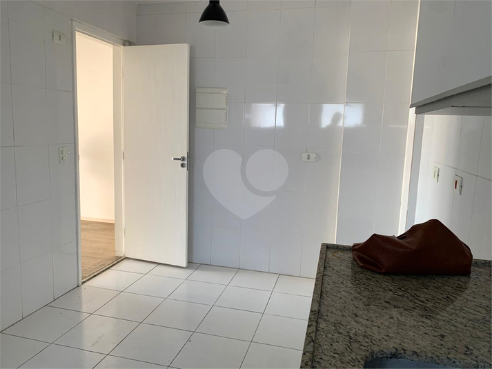 Foto REO1113580