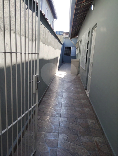 Foto REO1113585