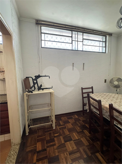 Foto REO1113599