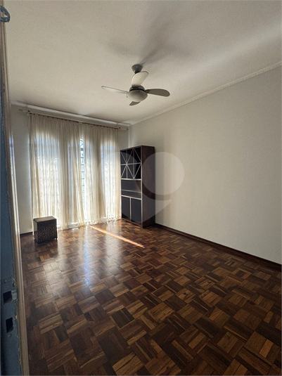 Foto REO1113599