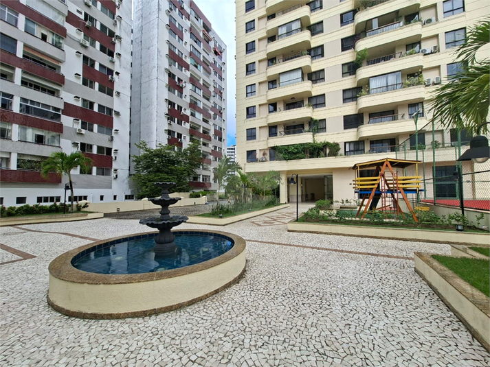 Foto REO1113606