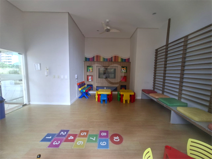 Foto REO1113606