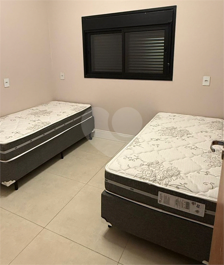 Foto REO1113650