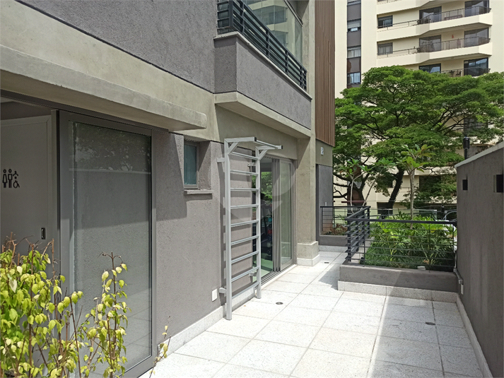 Foto REO1113653