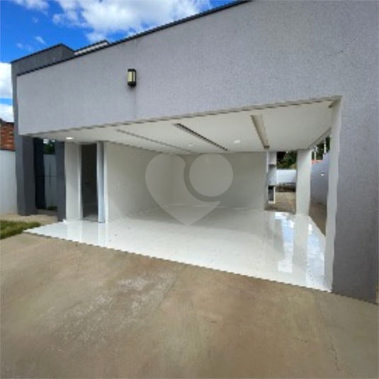 Foto REO1113658