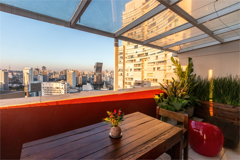 Foto REO1113661
