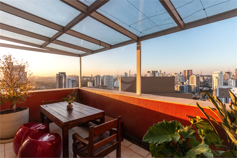 Foto REO1113661
