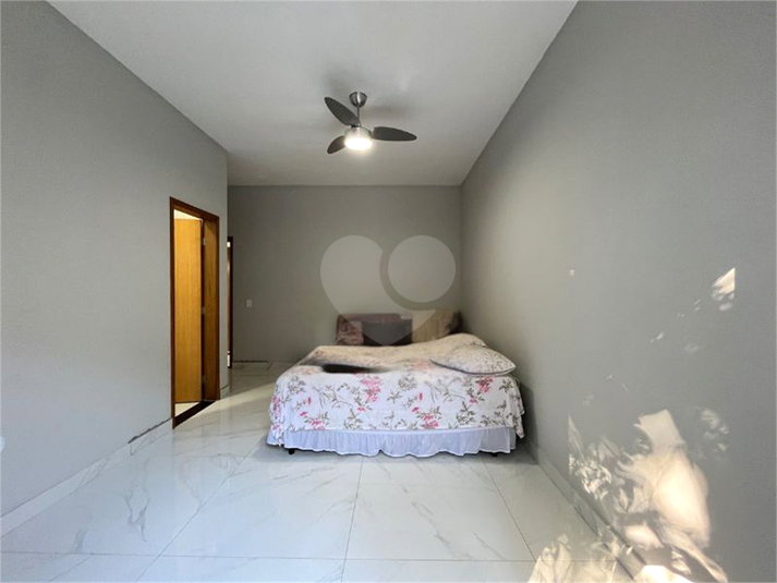 Foto REO1113670