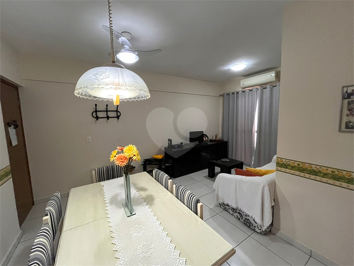 Foto REO1113679