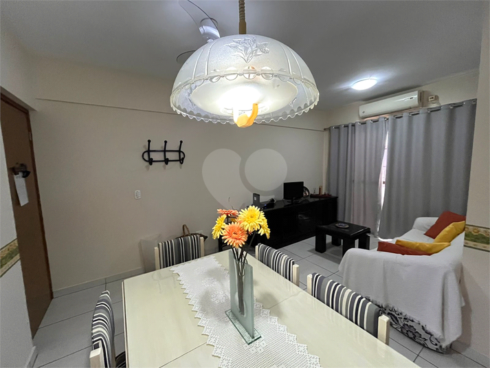 Foto REO1113679