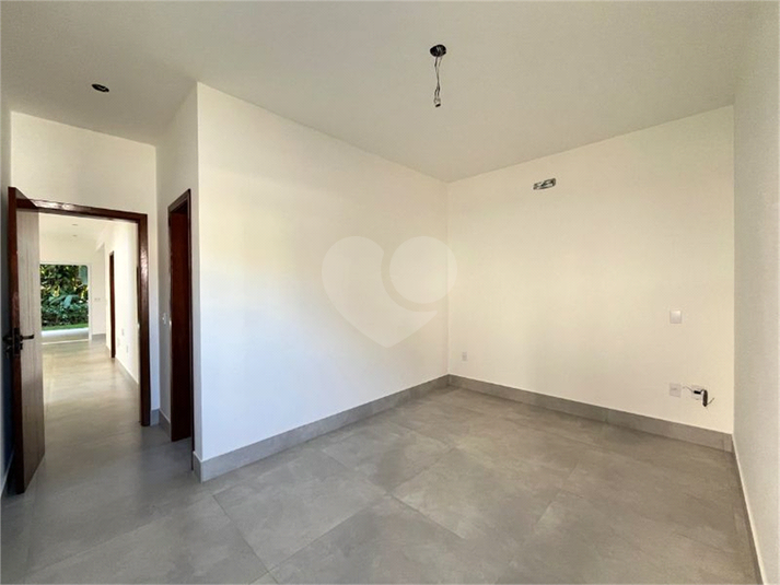 Foto REO1113680