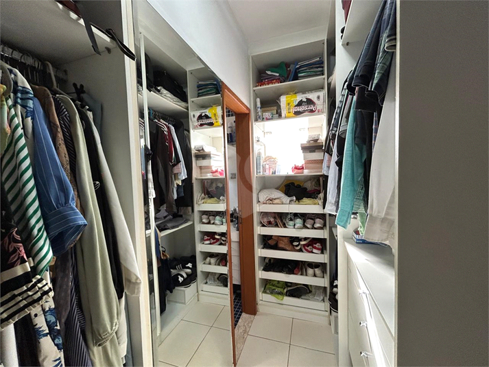 Foto REO1113681