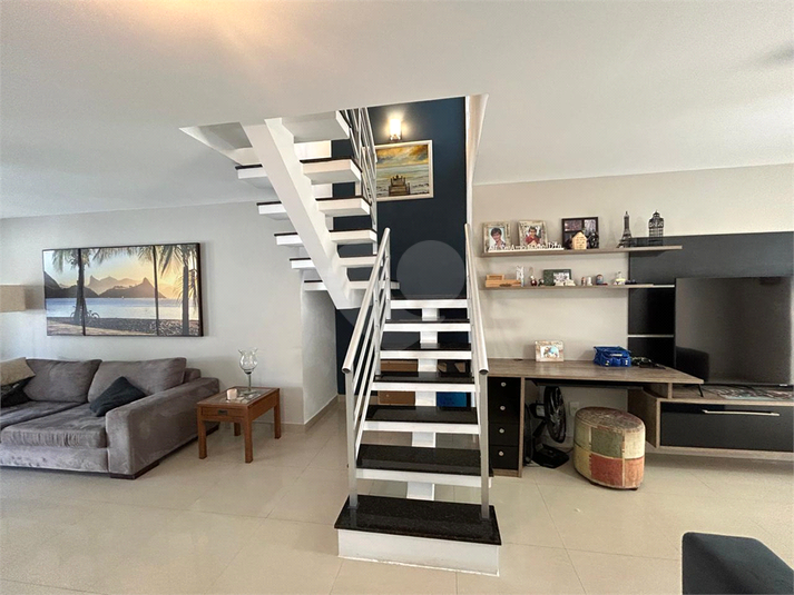 Foto REO1113681