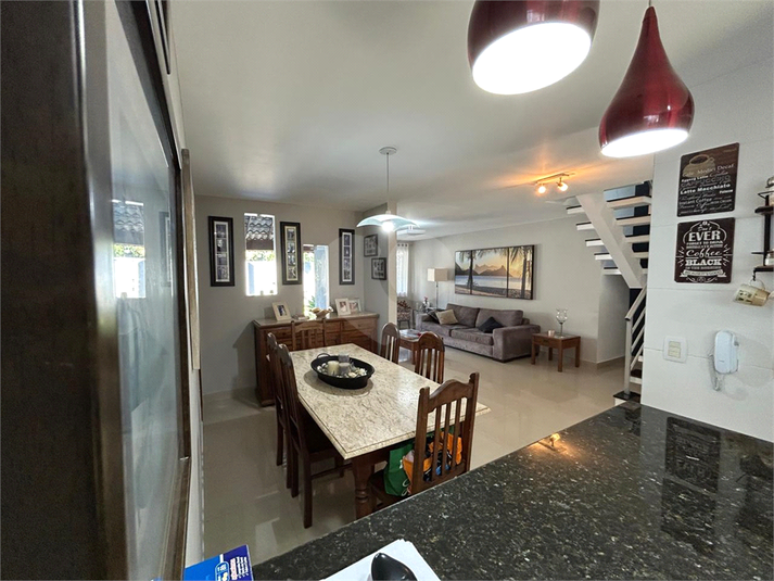 Foto REO1113681
