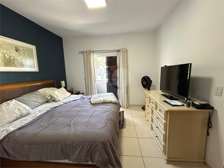 Foto REO1113681