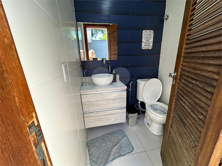Foto REO1113681