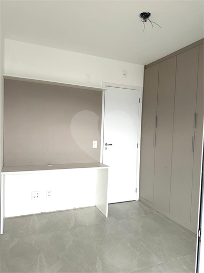 Foto REO1113687