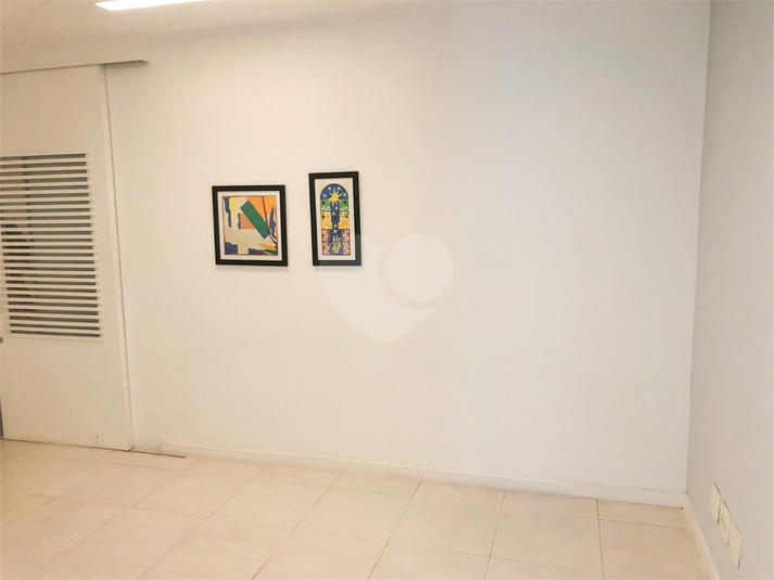 Foto REO1113688