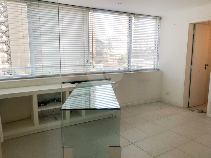Foto REO1113688