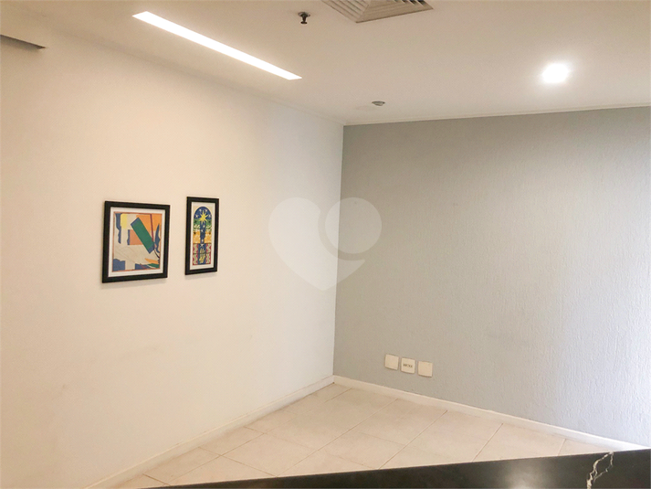 Foto REO1113688