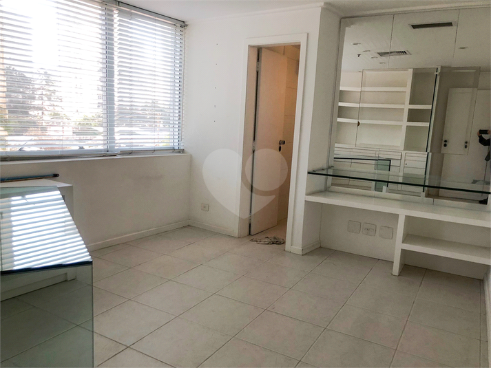 Foto REO1113688