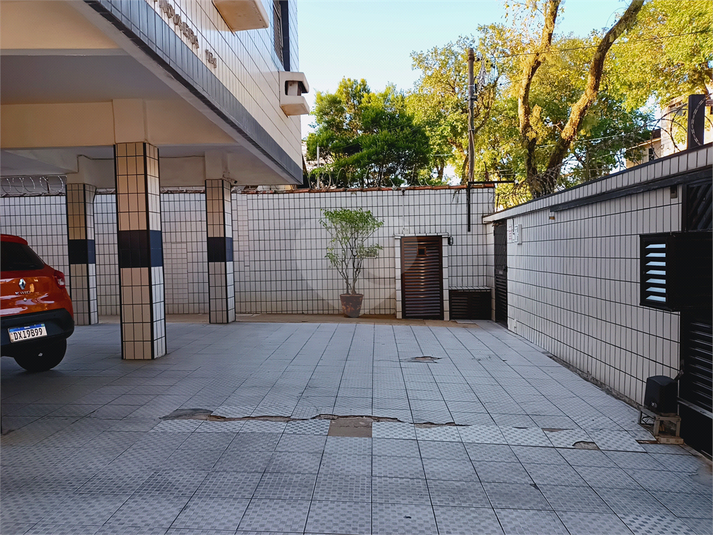 Foto REO1113689