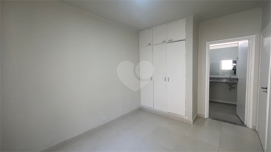 Foto REO1113691