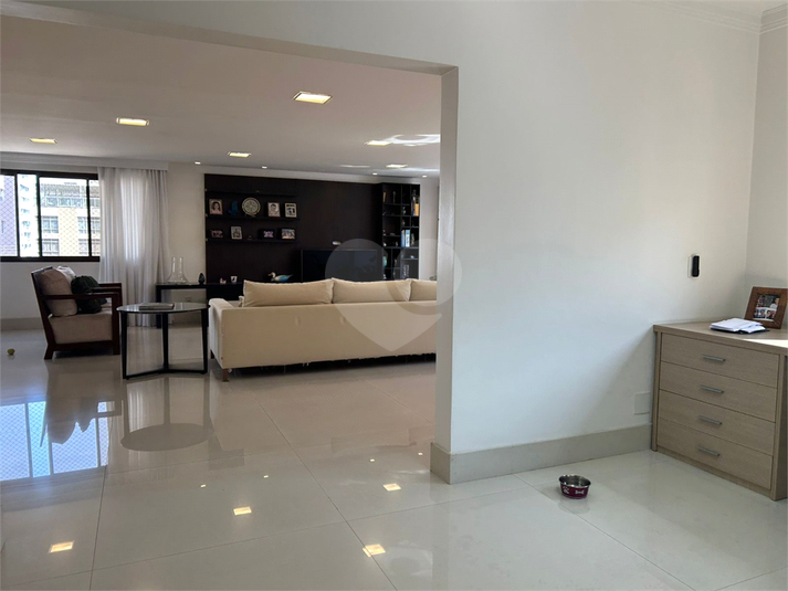 Foto REO1113698