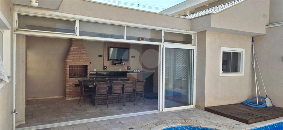 Foto REO1113711