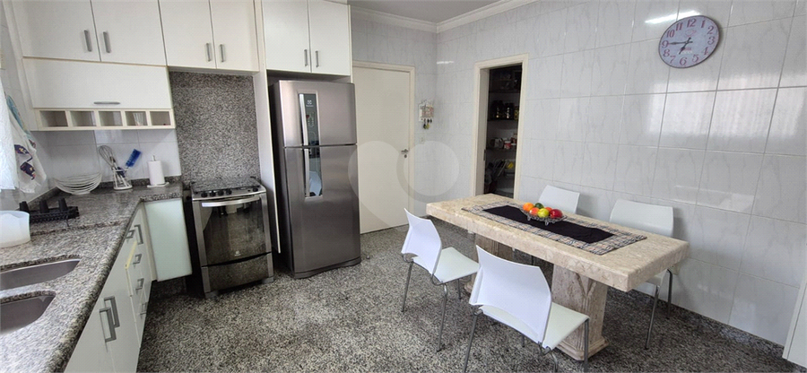Foto REO1113711