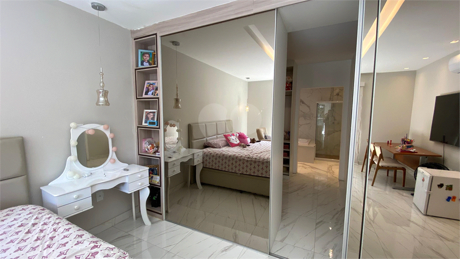 Foto REO1113736