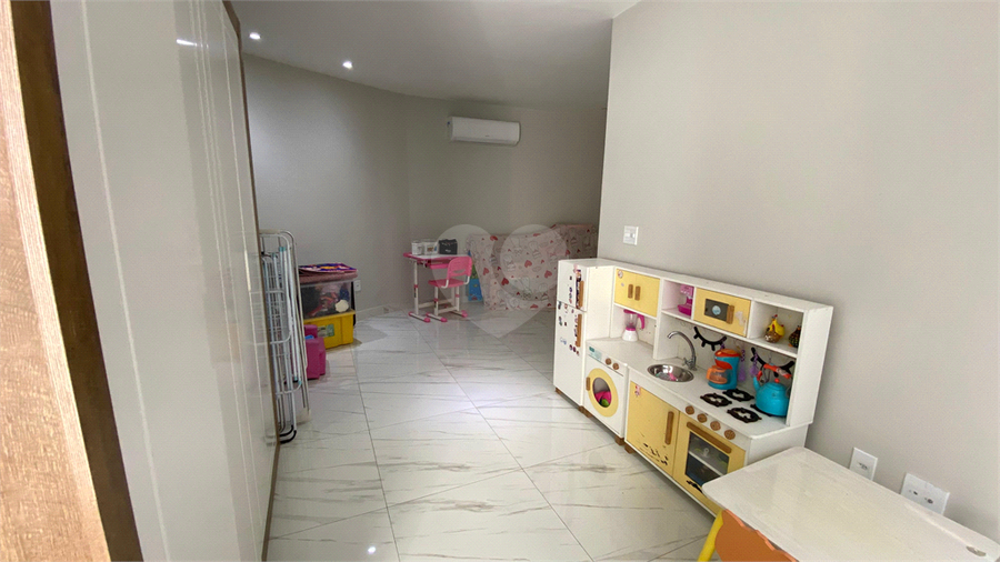 Foto REO1113736