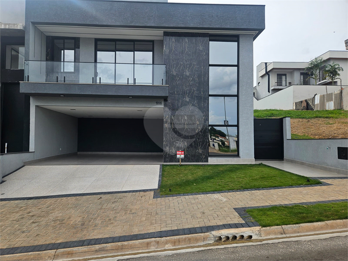 Foto REO1113739