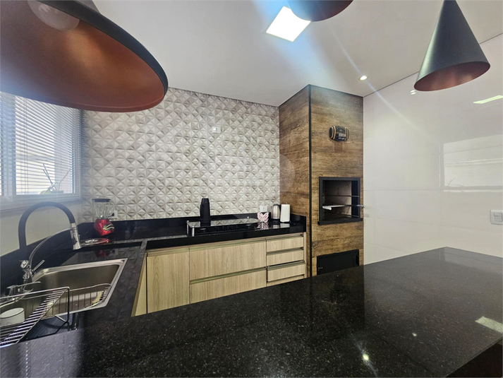 Foto REO1113740