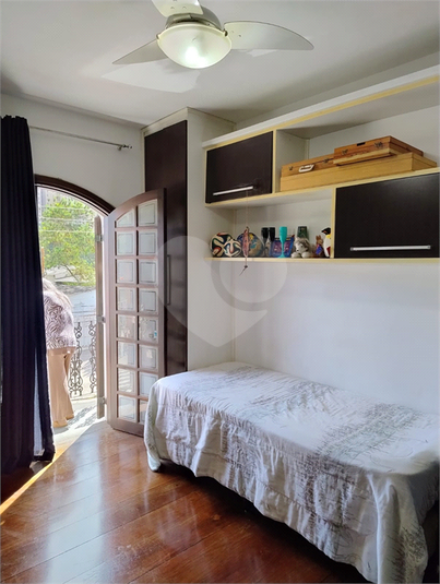 Foto REO1113756