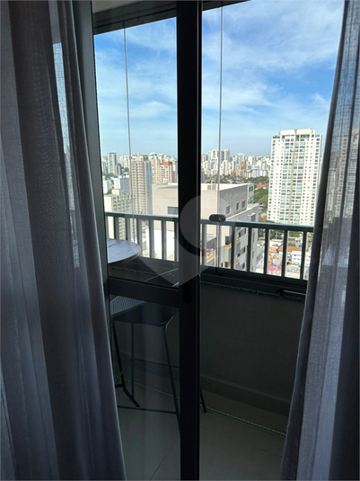 Foto REO1113764