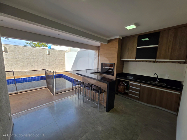 Foto REO1113781