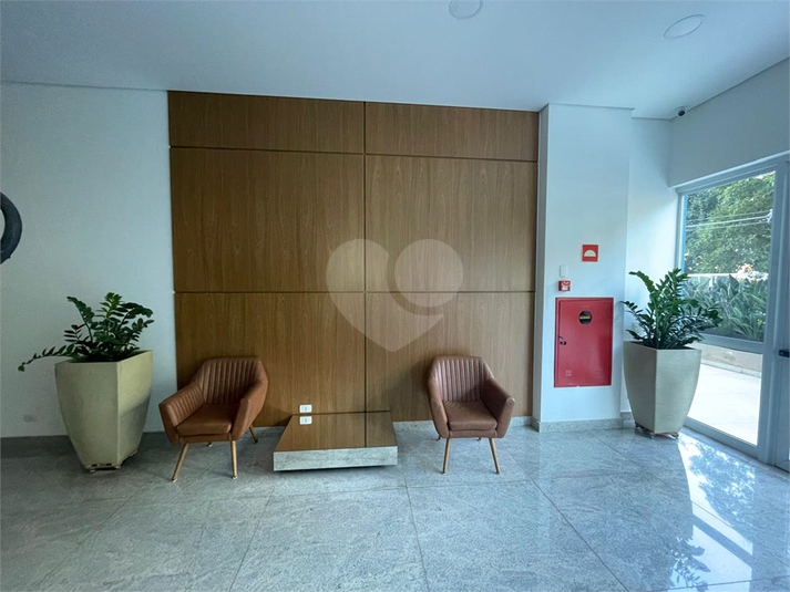 Foto REO1113791