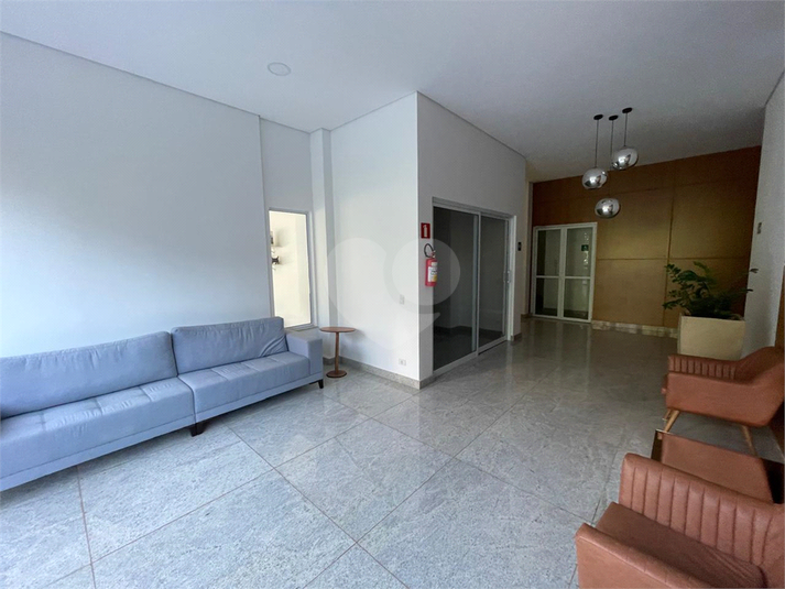 Foto REO1113791