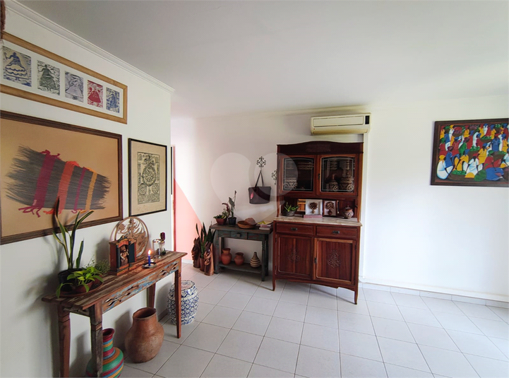 Foto REO1113792