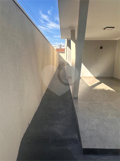 Foto REO1113804